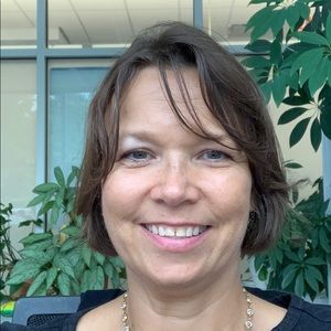 Meet your Posher, Deborah